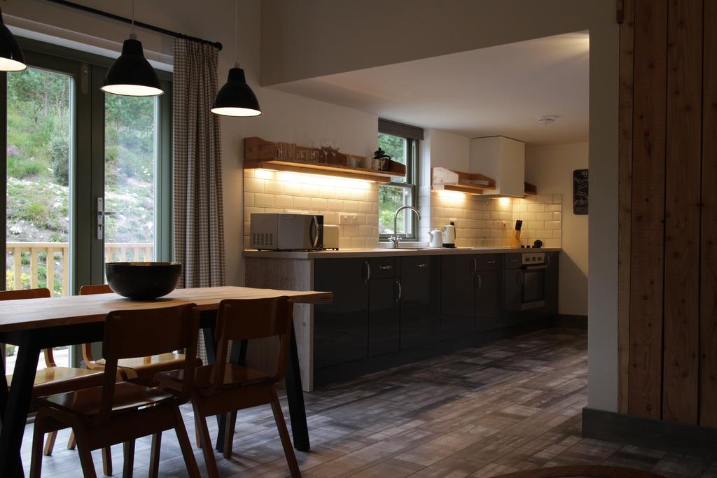 Faebuie Cottages Dalchreichart Luaran gambar