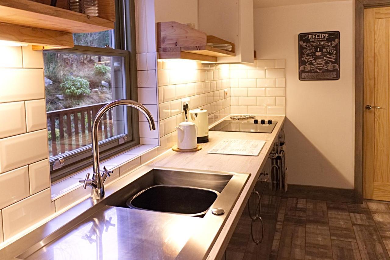 Faebuie Cottages Dalchreichart Luaran gambar